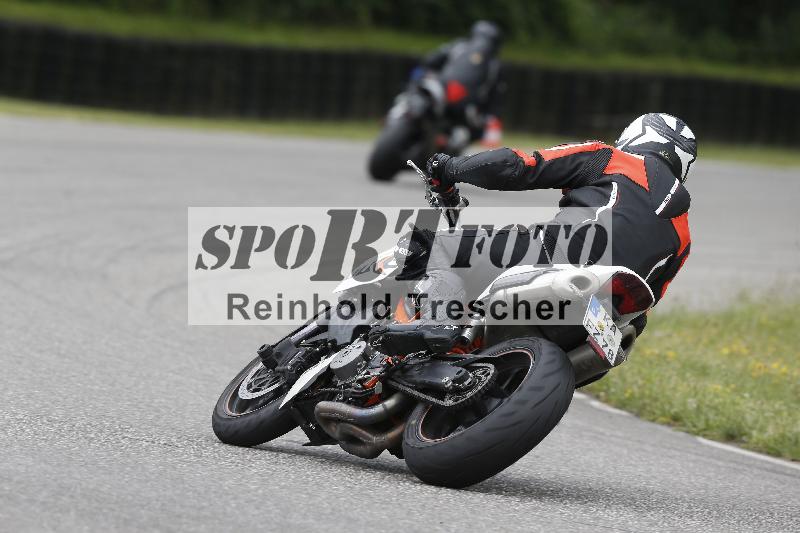 Archiv-2025/22 06.06.2025 DISCOVER the BIKE ADR/Race 3 rot/backside